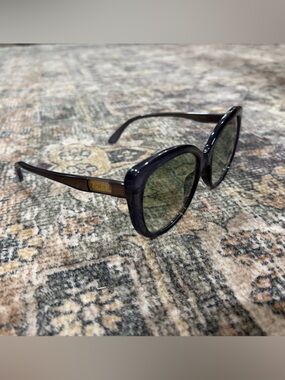 Gucci - Blue Gold Cateye Sunglasses with Green Lenses